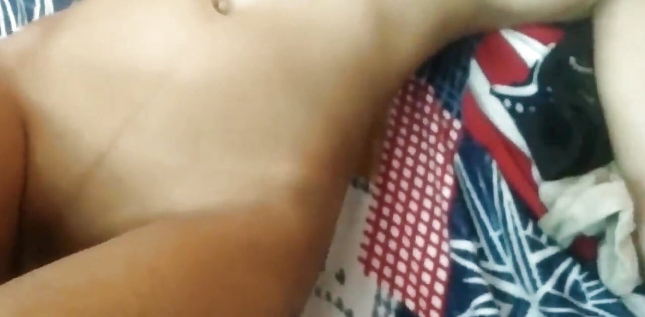 College Boyfriend and girlfriend having sex