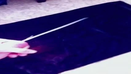 黒いタオルにもう一つの強力な負荷