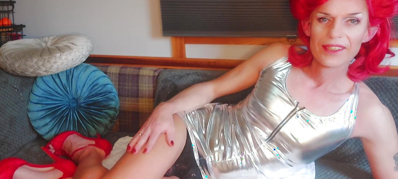 อมควยดิลโด้ทางตูดและน้ําแตก