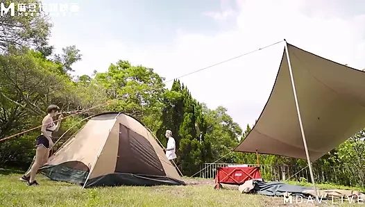 Mtvq19-ep1 vahşi pozlama ilk gün1 / yürüyüş ve sakso randevu