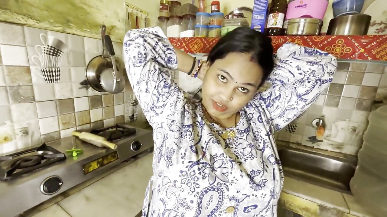 When the Wife Wanted Sex, She Had a Hardcore Fuck in the Kitchen!