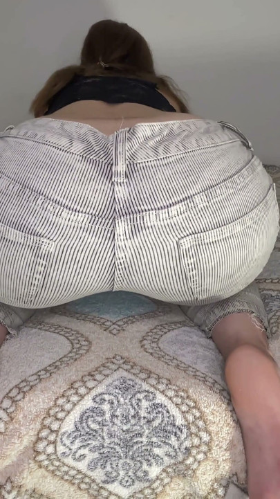 Grey Jeans, Loud Farts My Fat Ass Rips a Toxic Symphony