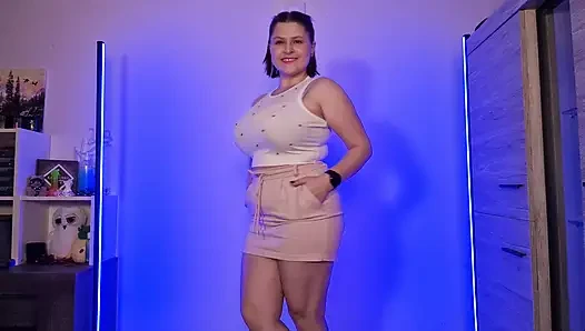 Kurviges College-mädchen Haul: Plaid, Kordel Und Schwarze Miniröcke Fit Check