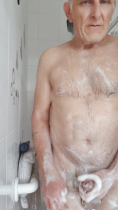 solo shower