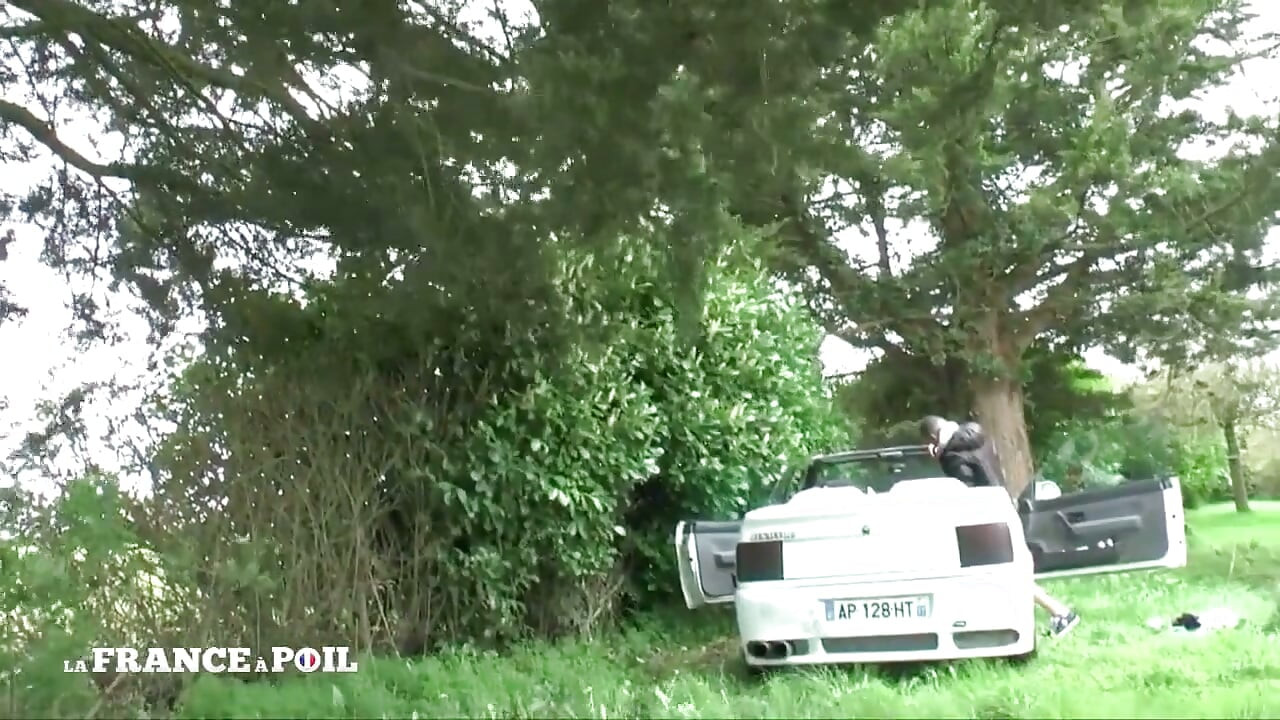 Big titted mature gangbanged and jizzed outdoor