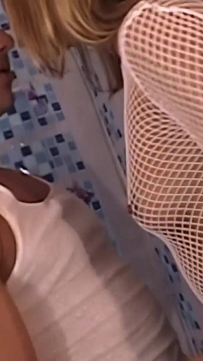 Jaw-dropping moment from "Photoshooting turns into Deepfuck Party"