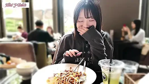 Former Idol-level Beauty Radiates Mature Allure, Temptation Stops Just Before the Final Line