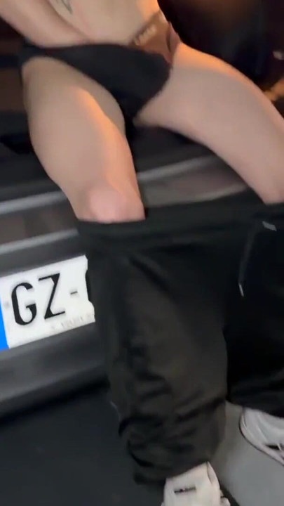 CITEBEUR.com - Sexy young guy jerking off his TBM on a car | Clip 1