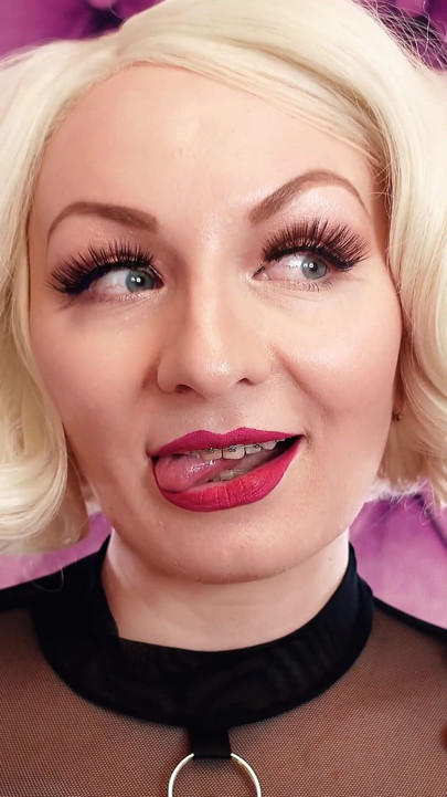 sexy SFW video with sucking candy sounds