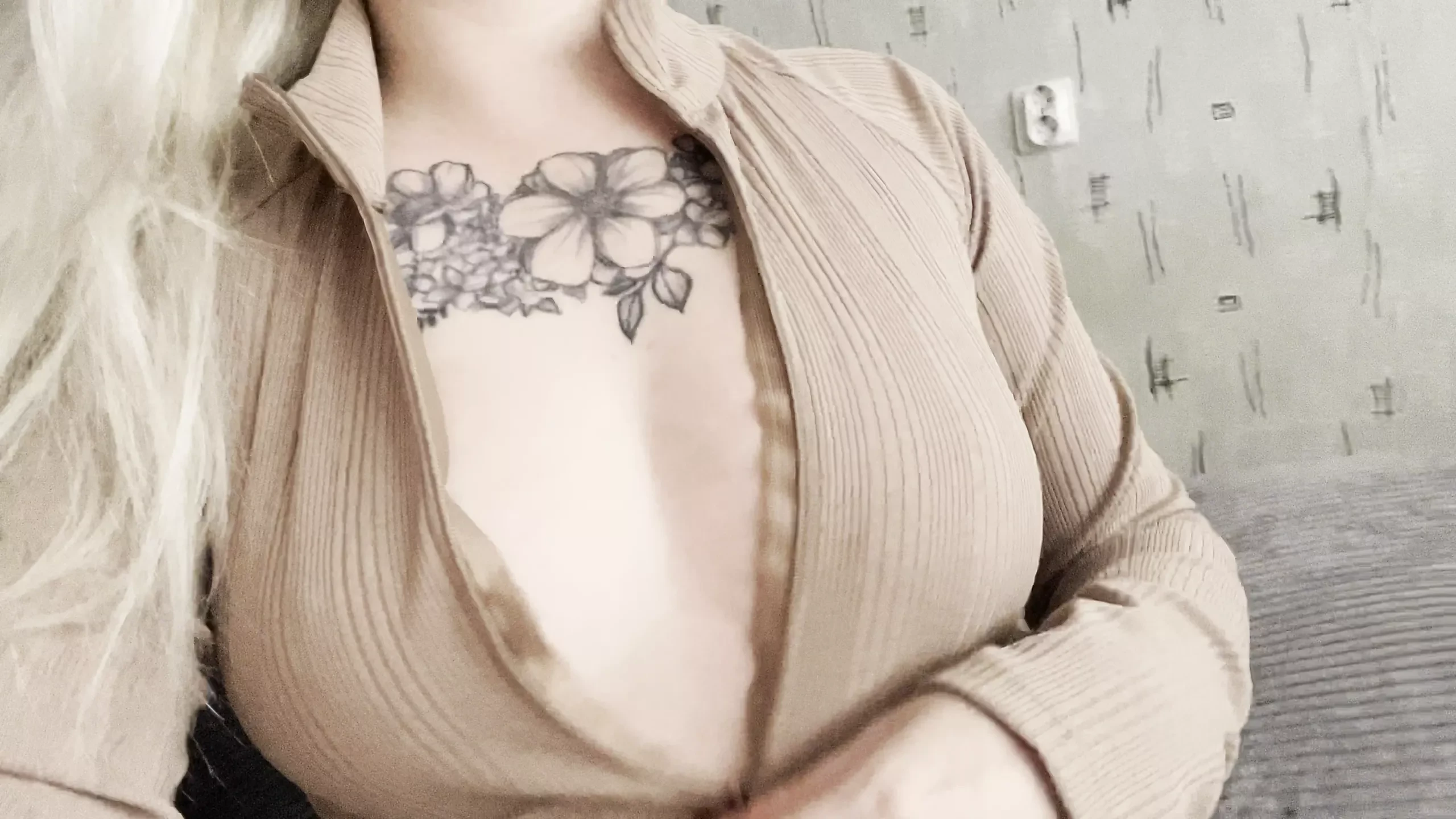 masturbate. Russian pussy and orgasm to the ambassador of studies when no one is at home