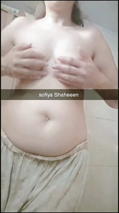 Desi Pakistani Wife getting horney