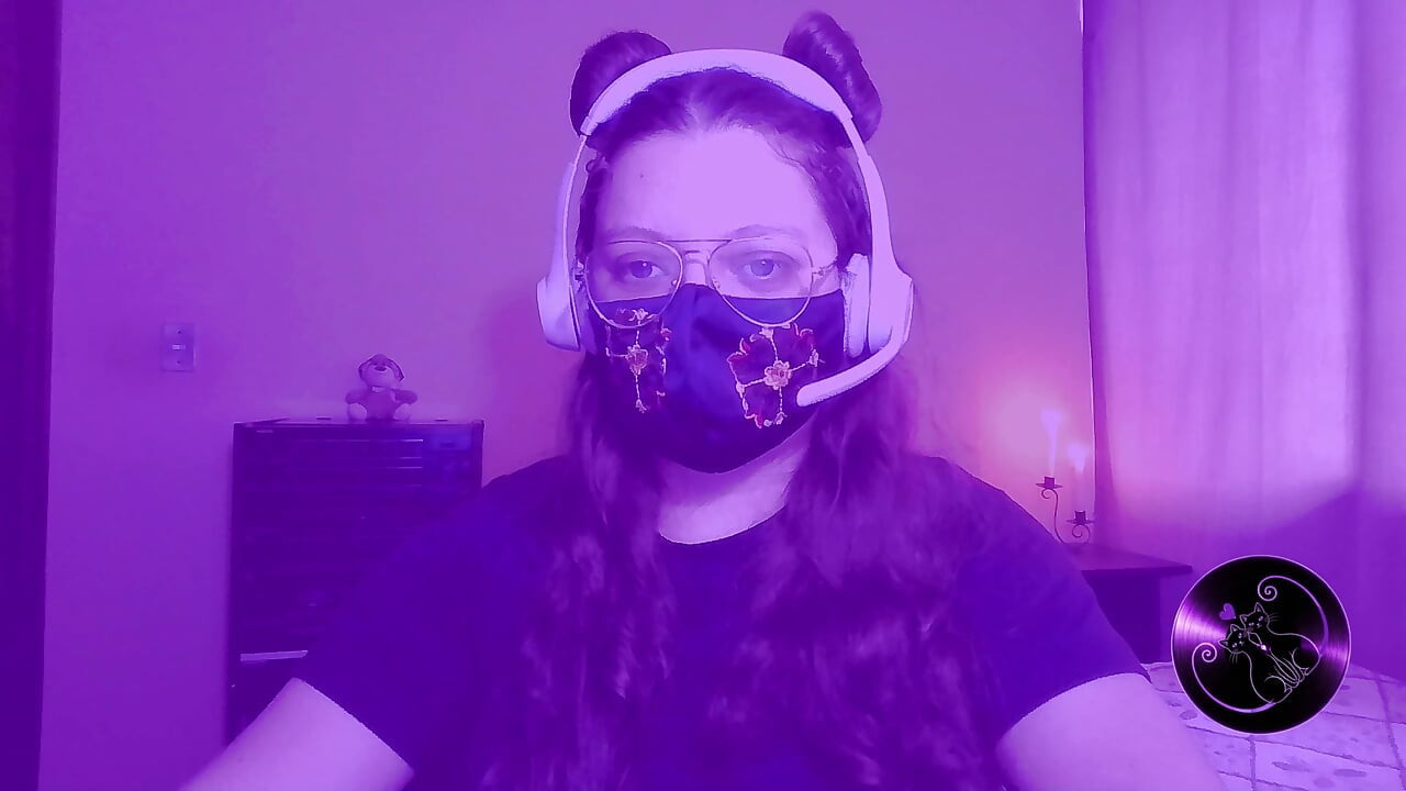 A Night of Play and Confessions