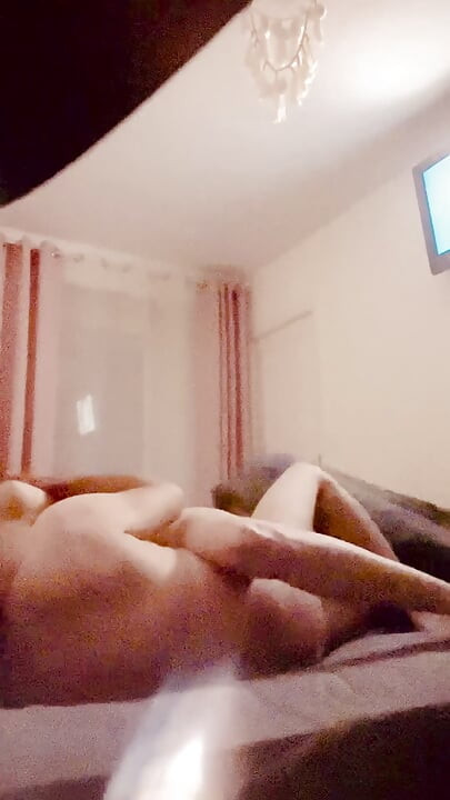 במלון עם חבר