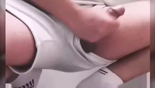 Gel şimdi bu pisliği temizle