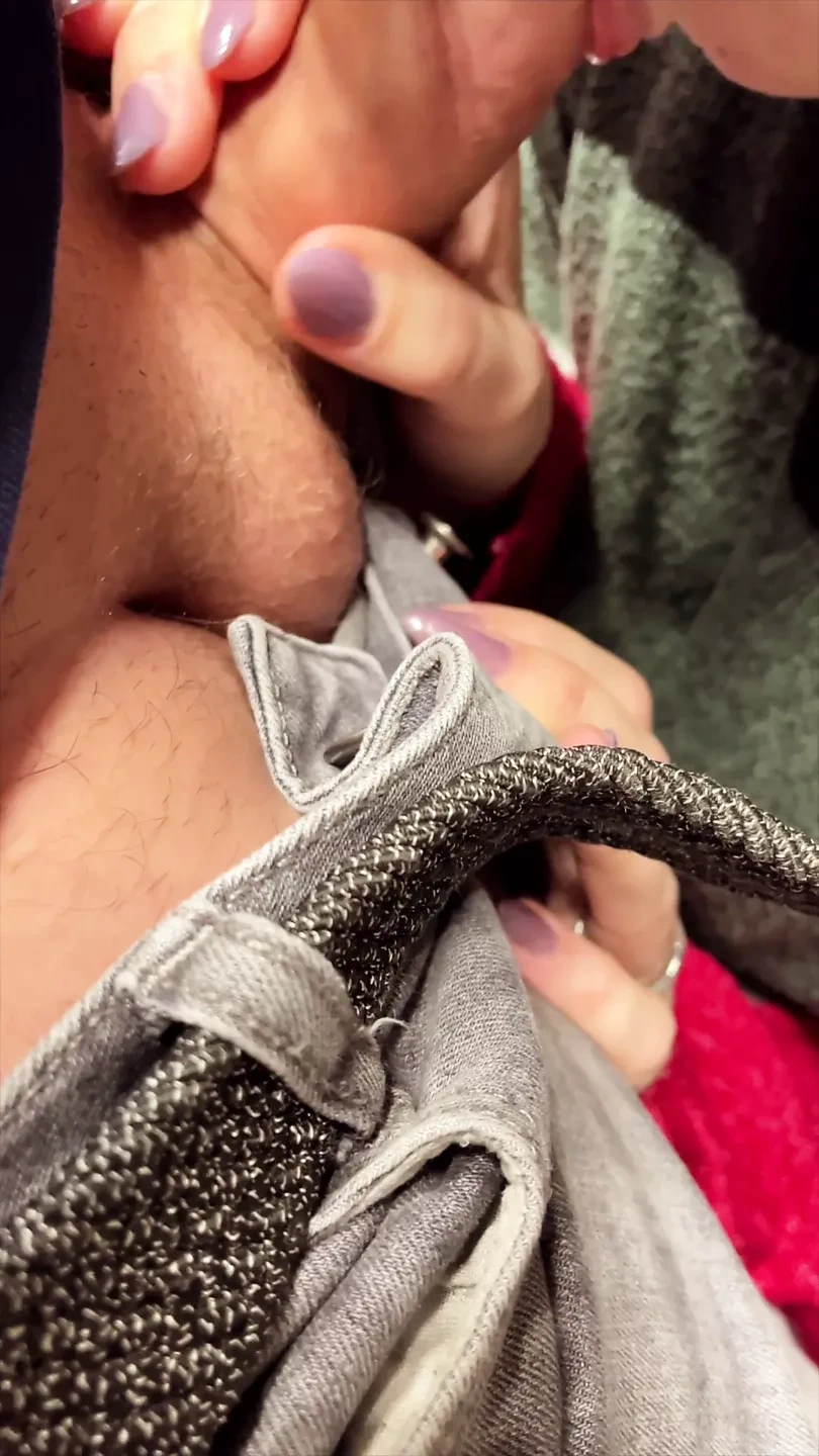 我在家给我继父最好的朋友