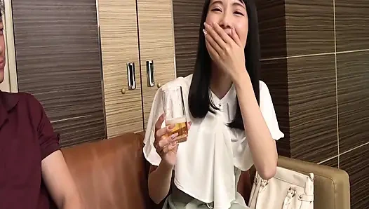 A065G05 Picking up beautiful women with a neat and tidy atmosphere on the street! A hard beauty is actually sexless with her boyfriend! ? Frustrated and climaxed!