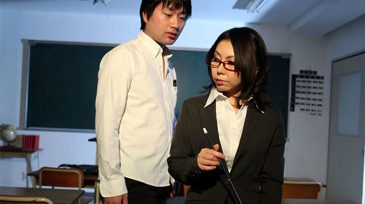 Horny Japanese teacher Minami Kitagawa blows her students ha