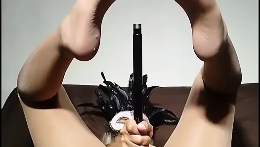 Pelacur sange ini nggak pernah puas sama kontol besar yang bisa ngentot memek beceknya
