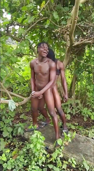 Horny Big Dick Guy Fucked Me Under the Tree