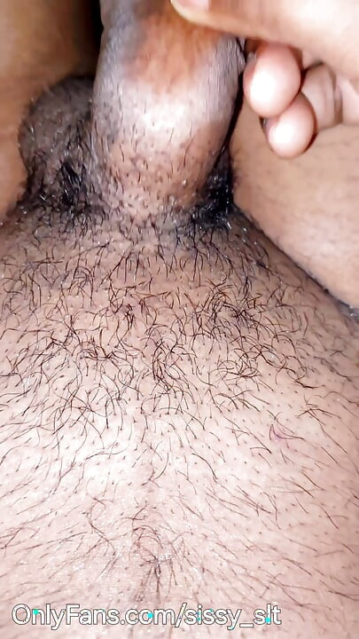 Handfree Masturbating and Cuming Orgams