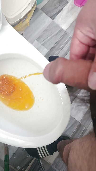 按摩棒讓我想要去廁所