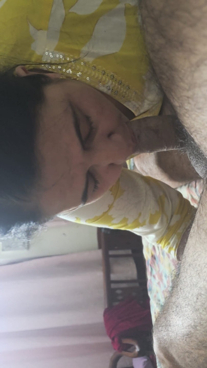 Wife morninig sacking with husband