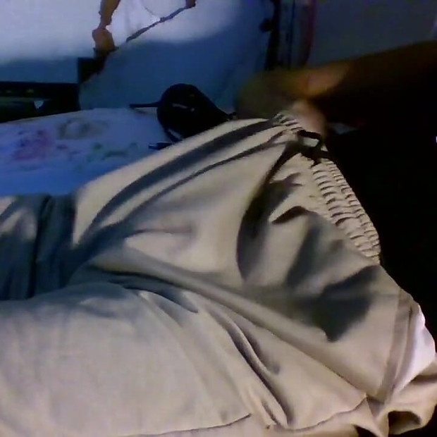 尝试使用笔记本电脑的质量撸管