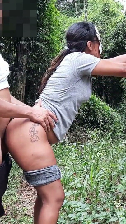 I gave my anus in the middle of the trail | Clip 1