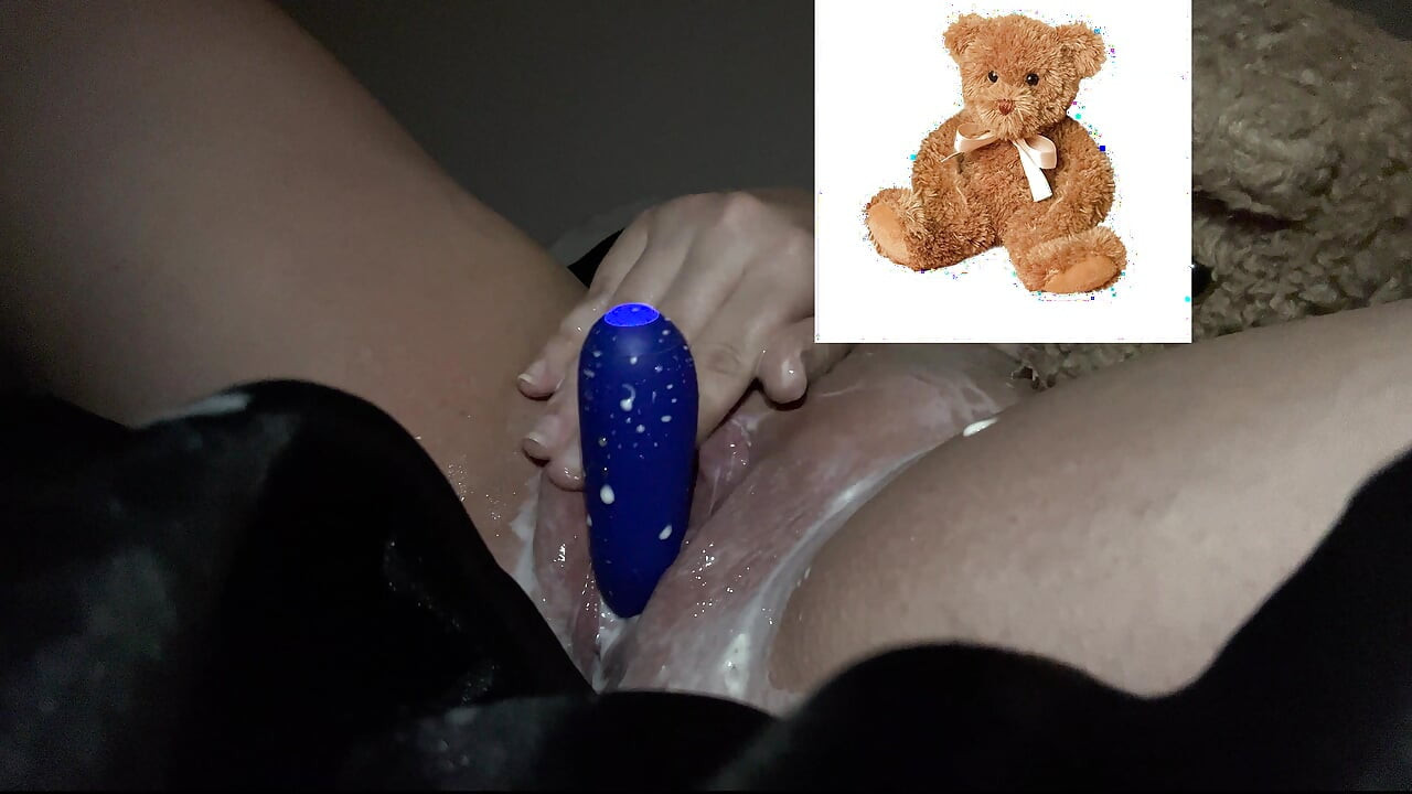 4K-ASMR YOGURT FOOD FETICHE- HERMANASTRA RIZADA SE MASTURBA CON CONSOLADOR HENTAI CON CORRIDA - ÁRABE BLANCANIEVES
