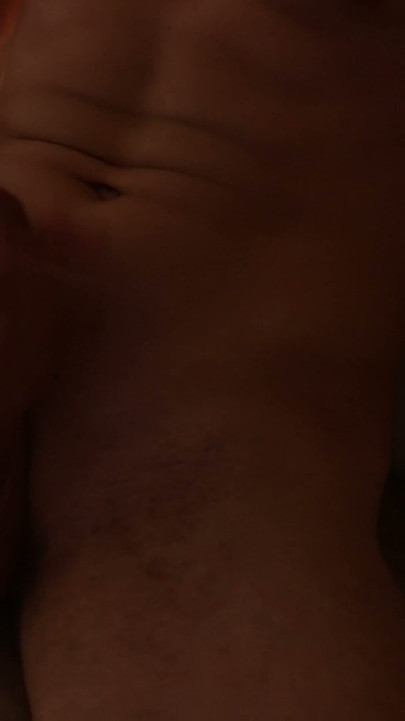 Strong hunk flexing and wanking his big cock and cums | Clip 1