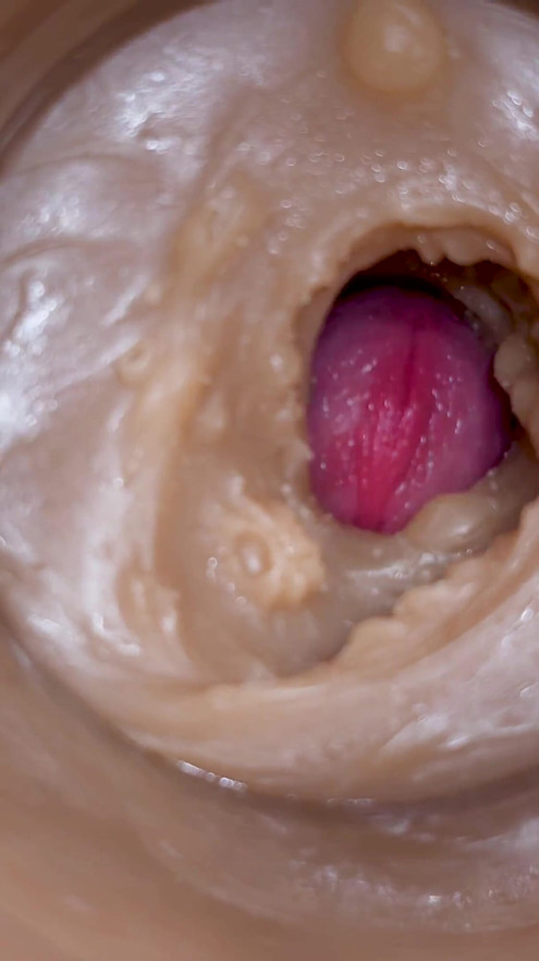Precum squirting in my pussy Camera In Vagina 4k | Clip 1