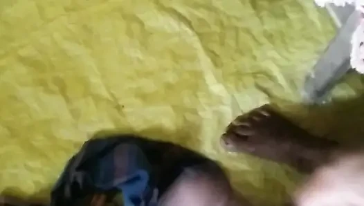 Bangladeşli oğlanın en iyi masterbetion videosu