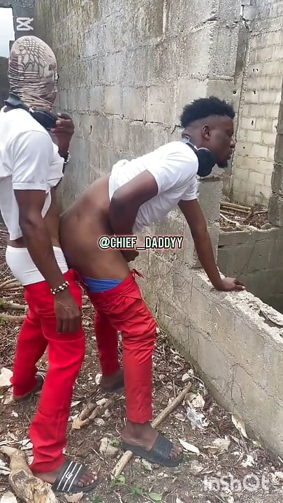 Two Senior Prefects Fucked During Break.