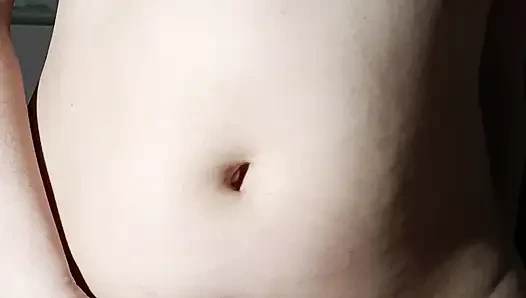 creampie in enger muschi nach dem schwanz reiben und ficken
