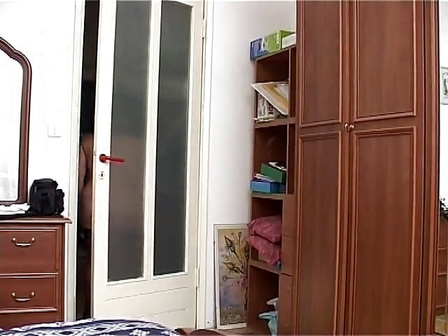 Hot and dirty sex games for an amateur couple