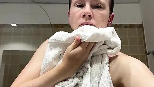Hot Teen Soaped up and Shaved