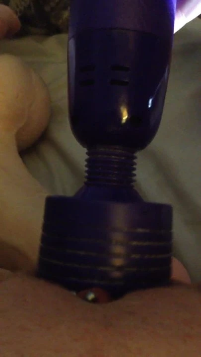 Watch me come and push the huge dildo out as I do