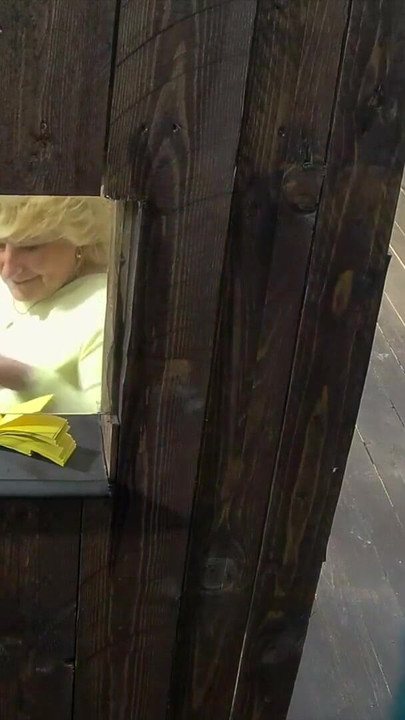 Unforgettable moment from "Czech Fantasy E04: Fucking Fastfood"
