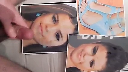 Selena Gomez - döl haraç