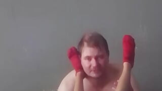 Old Man Eating 18 Year Old Petite Teen's Pussy and Gets Handjob