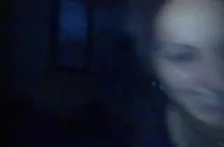 Болгарская шлюха в отеле сосет хуй