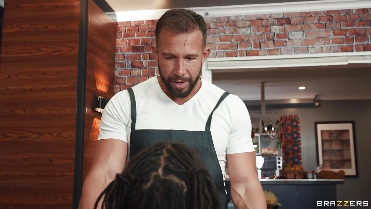 Ordering Off The Menu Kira Noir Brazzers