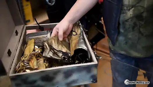 Elena Vega - косплей VR-видео за кулисами