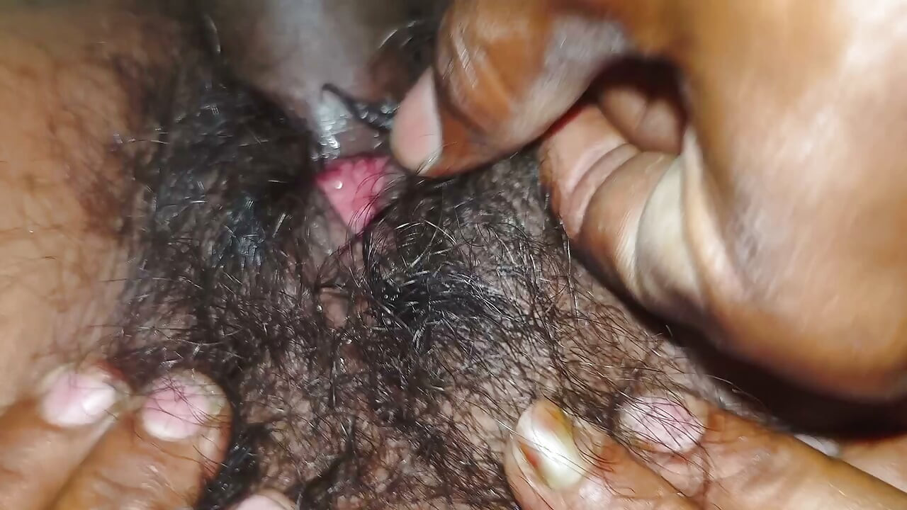 Gujju bhabhi ne devar ke sath rat me chut chudai ki part 4