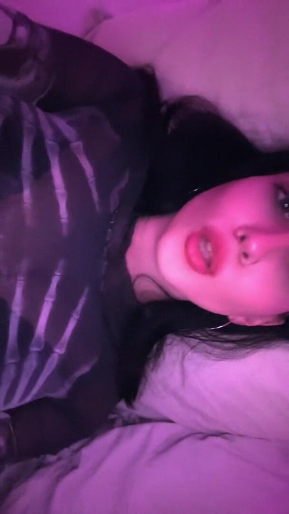 วิดีโอ mia_mood
