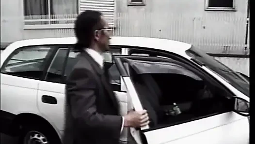 Çinli kız yarrağı alıyor