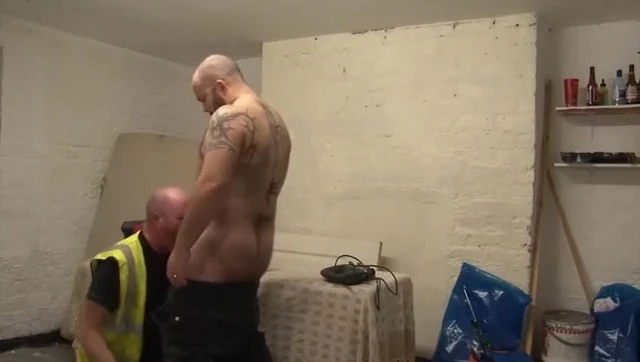 Hot big beefy hairy bear workmen