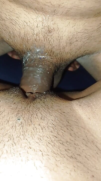 Cuming on girlfriends ass