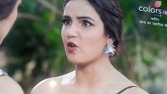 Jasmin bhasin naagin bukkake sesión