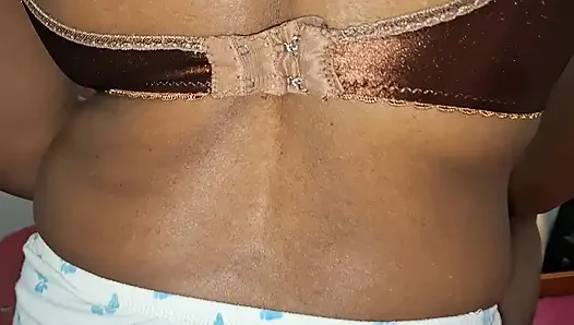 Lonely indian Desi Bhabhi Hottest video